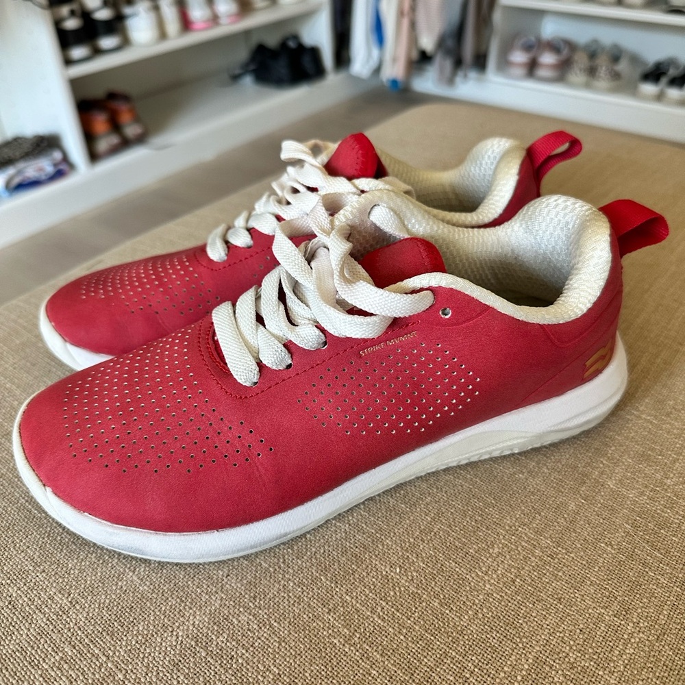 Strike MVMNT Sueze BB Sneakers